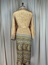 Load image into Gallery viewer, Silk Robes