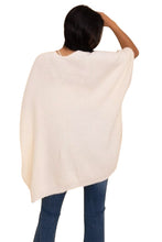 Load image into Gallery viewer, Boucle Cozy Poncho