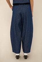 Load image into Gallery viewer, Denim Lantern Pant | High Rise Barrel Jeans