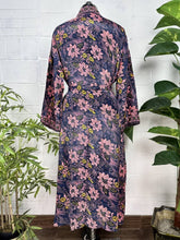 Load image into Gallery viewer, Silk Robes